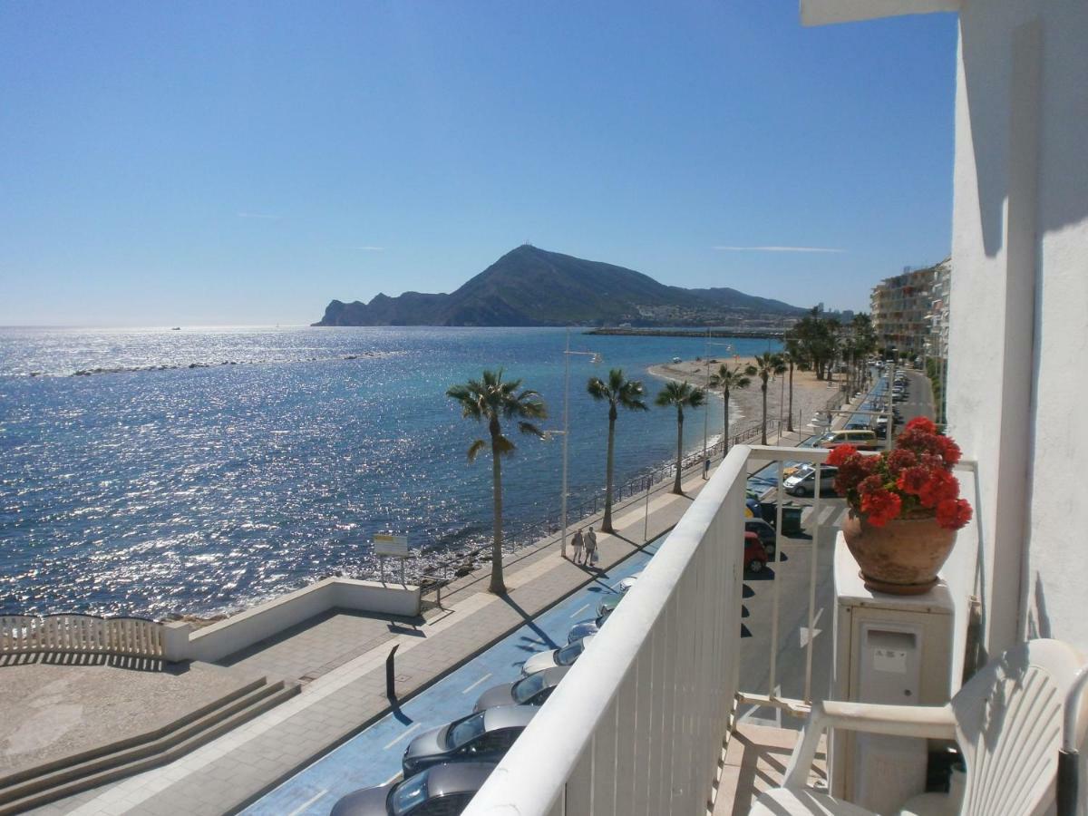 Los Azules De Altea Ngoại thất bức ảnh
